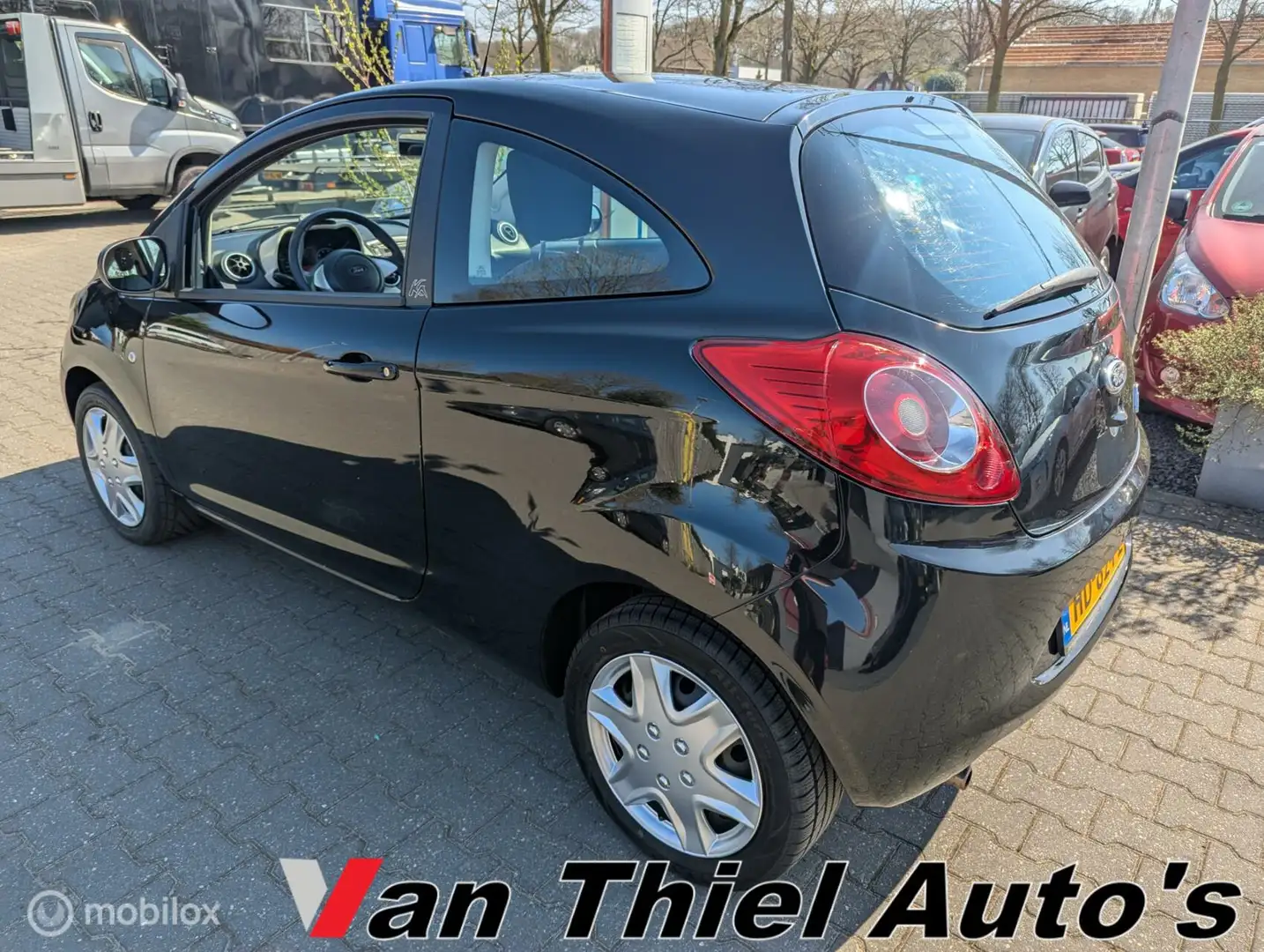 Ford Ka/Ka+ 1.2 Titanium airco nieuwe kopelling Zwart - 2