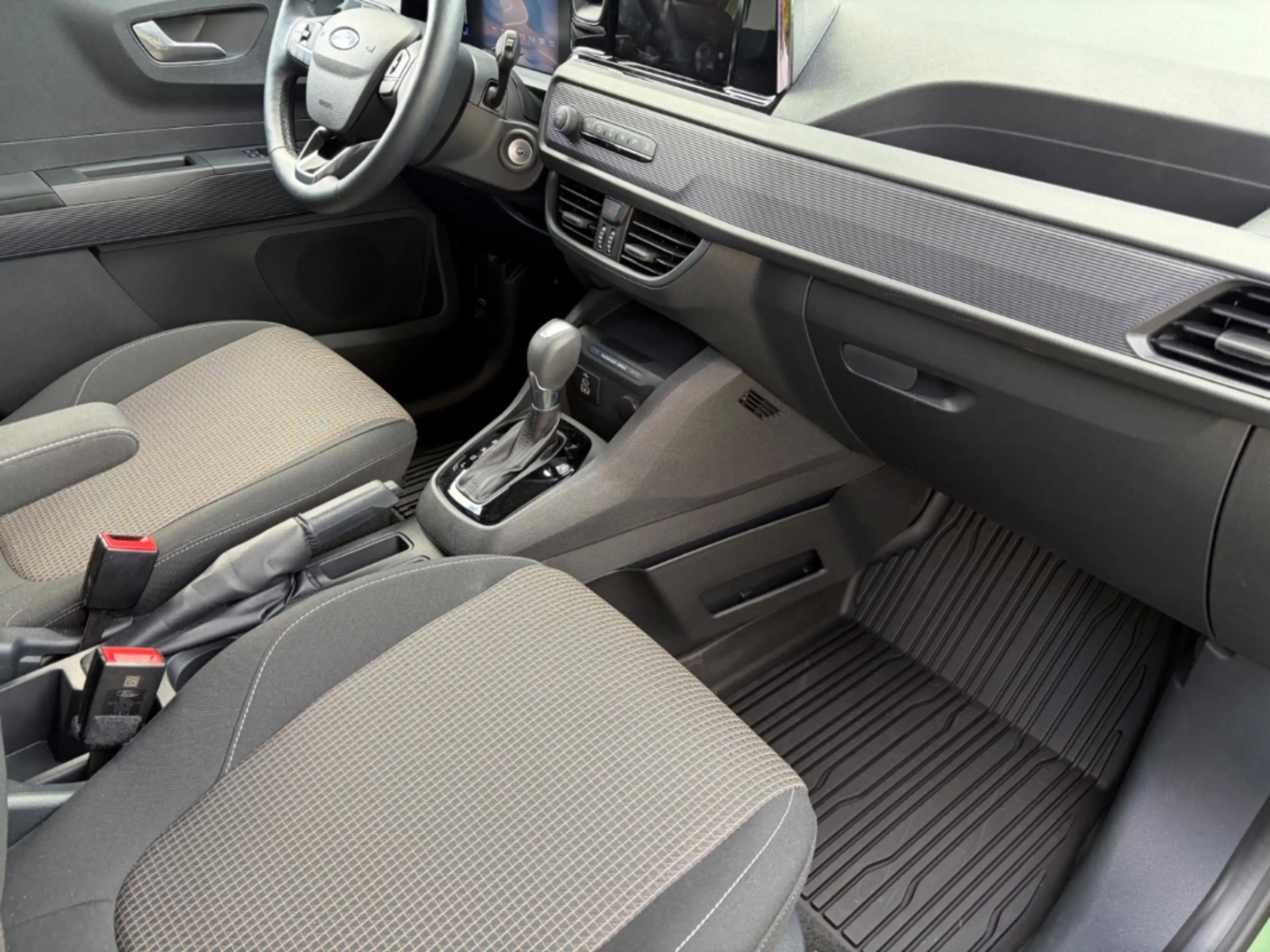 Ford Tourneo Courier 1.0 EcoBoost Trend Automatik AHK — photo 14