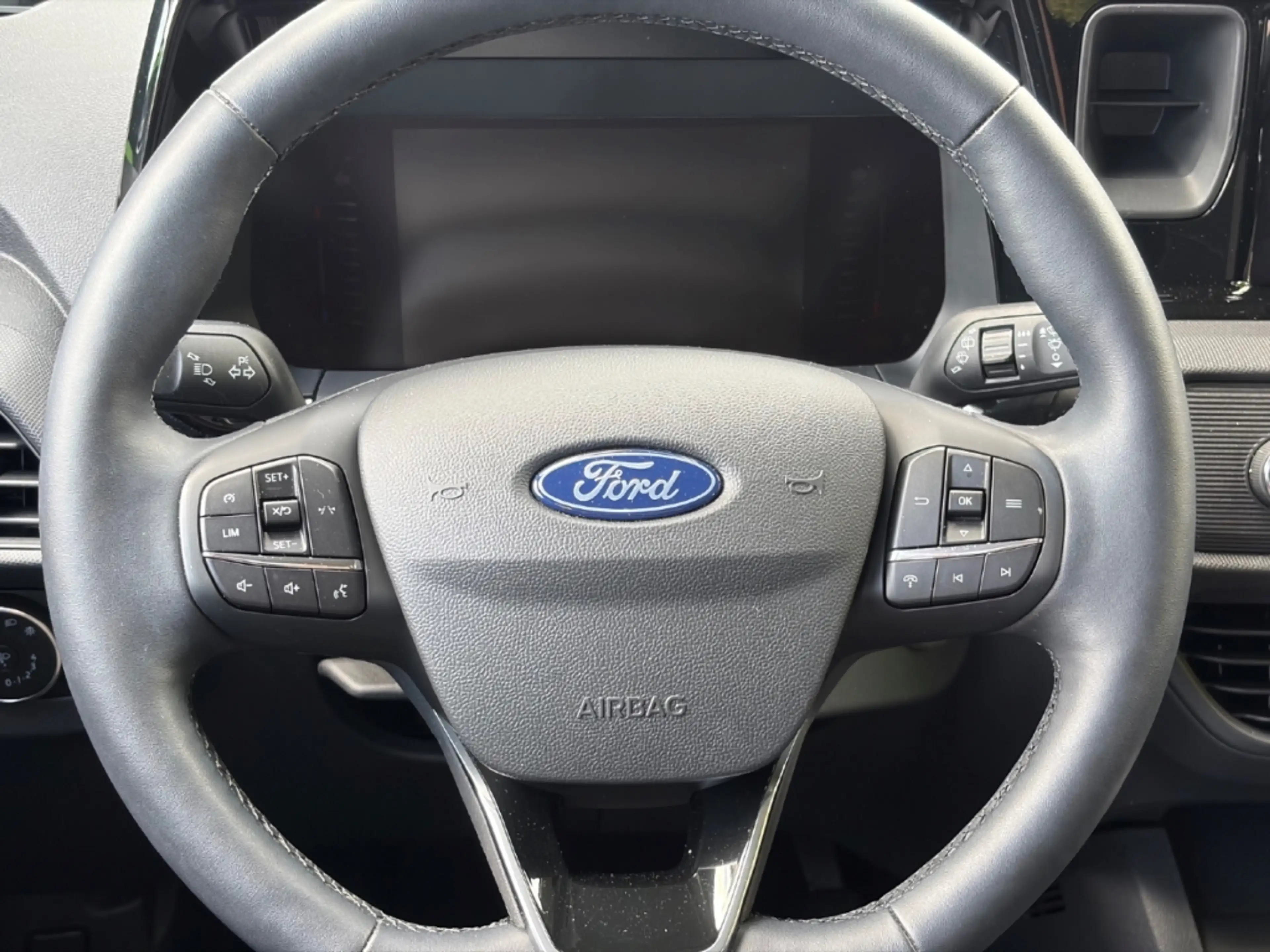 Ford Tourneo Courier 1.0 EcoBoost Trend Automatik AHK — photo 9