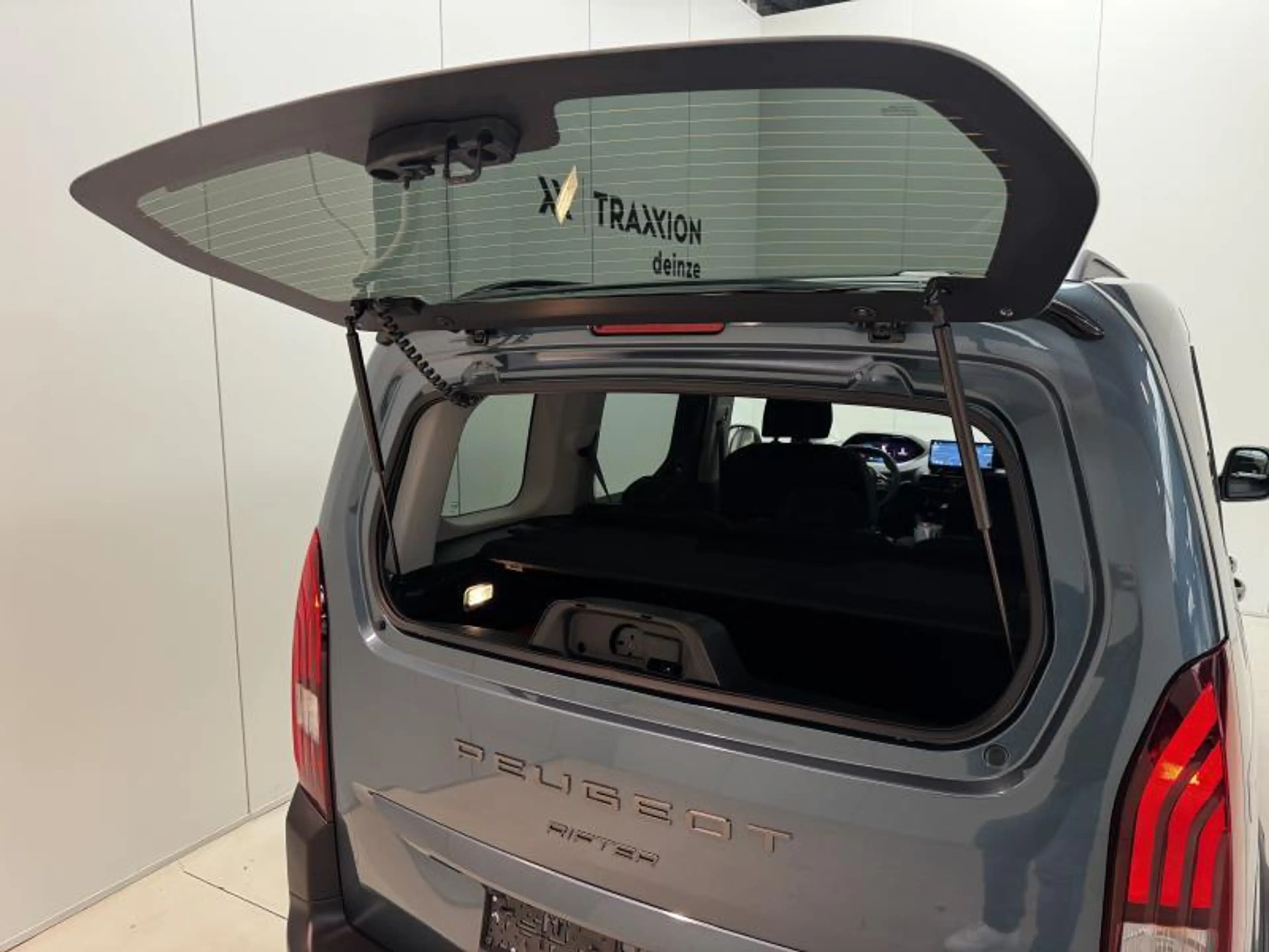 Peugeot Rifter 1.2 TURBO Allure S&S LED|GPS|PDC|CRUISE|CARPLAY|CA — photo 27