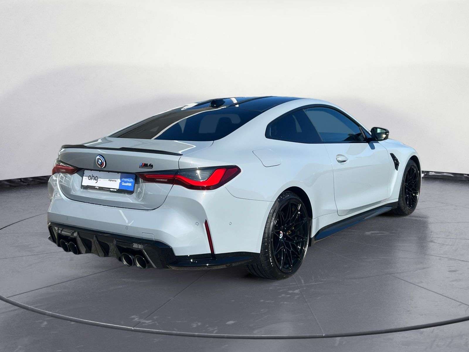 BMW M4