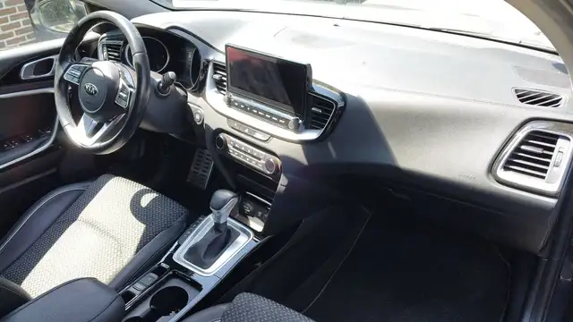 Kia Xceed view 10