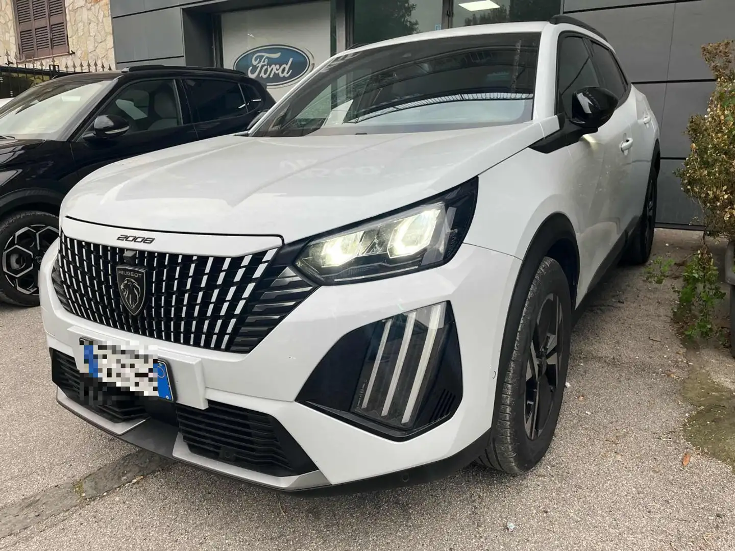 Peugeot 2008 ALLURE 1.5 BlueHDi 130 S&S EAT8 - 2