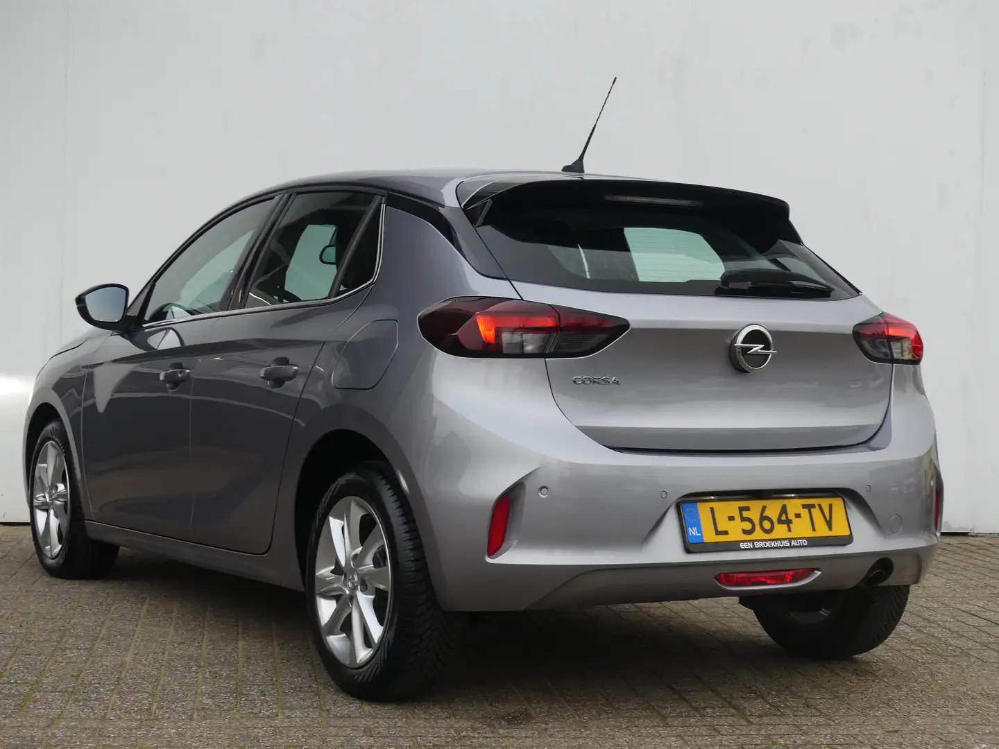 Opel Corsa 1.2 Turbo 100PK Elegance | NAVI | CAMERA | CLIMATE Grijs - 2