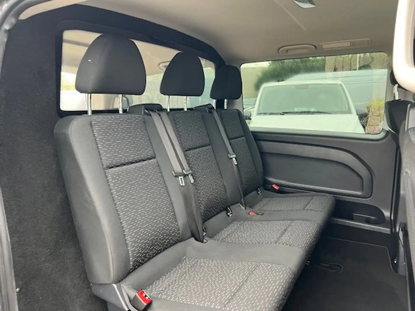 Mercedes-Benz Vito 114 CDI TOURER DUB KABINE 6PL € 36000 EX BTW Silber - 2