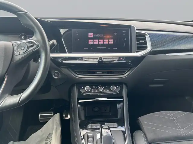 Opel Grandland view 12