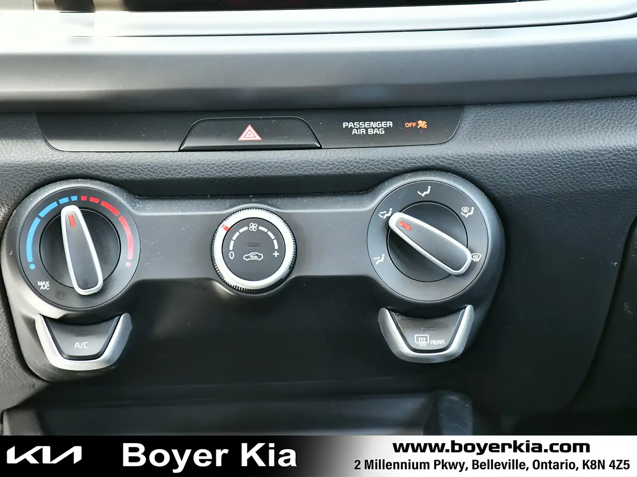 Kia Rio снимка Kia Rio