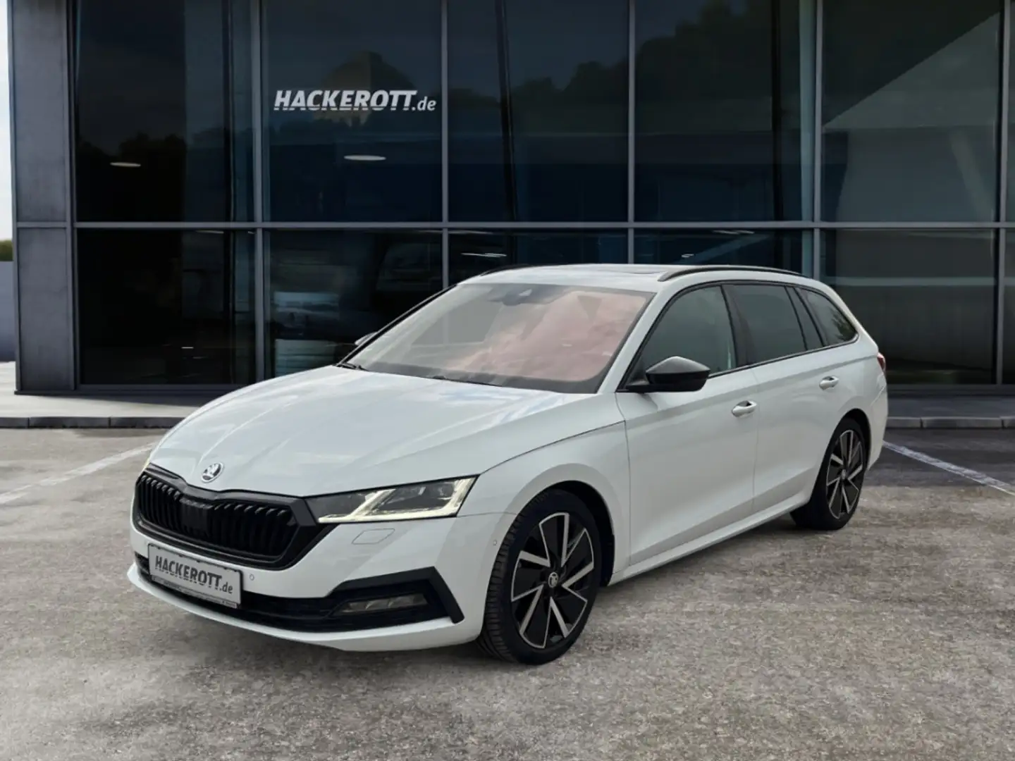 Skoda Octavia Combi 2.0 TDI DSG First Edition LED Navi AHK Pano White - 1