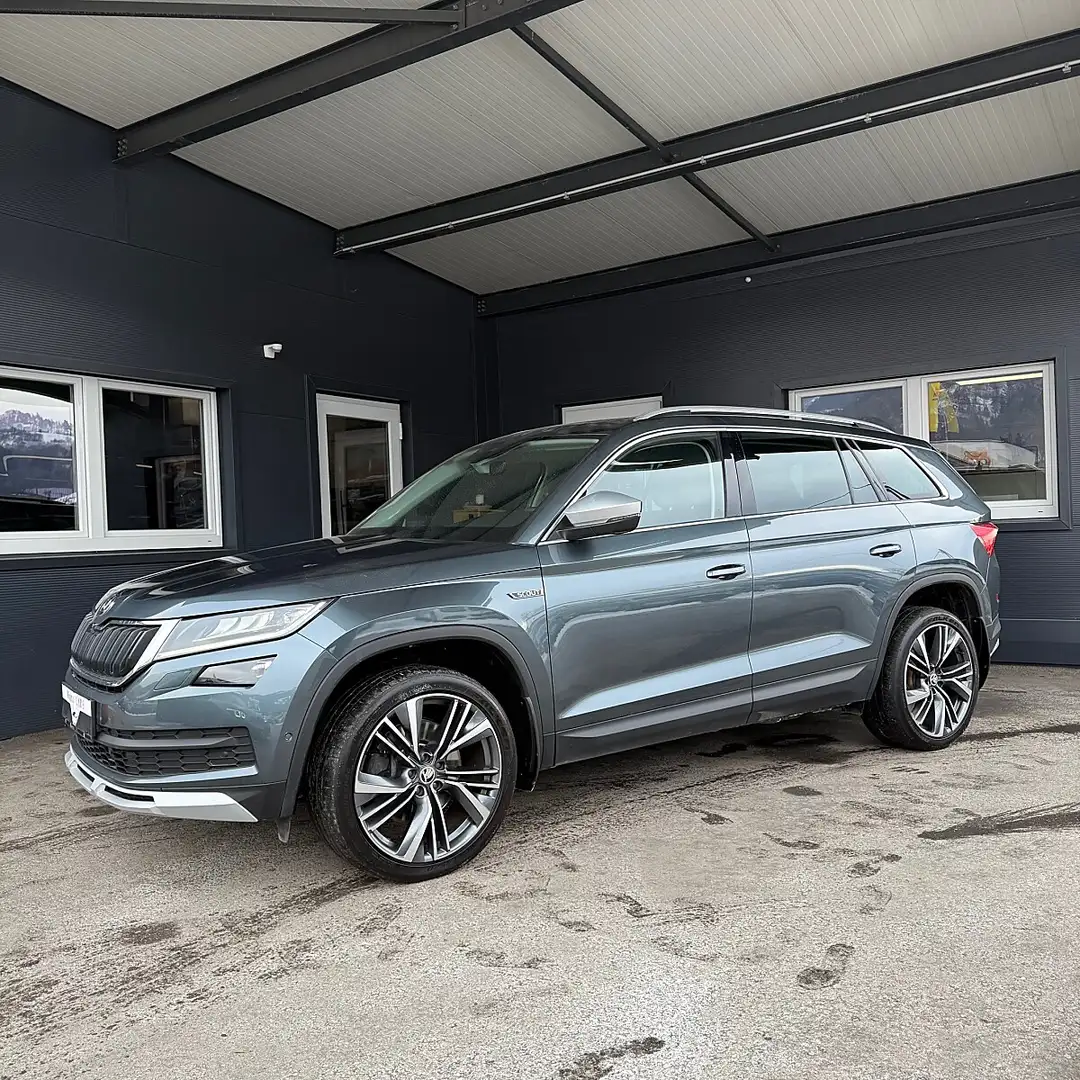 Skoda Kodiaq 2,0 TDI SCR 4x4 Scout DSG Grau - 2