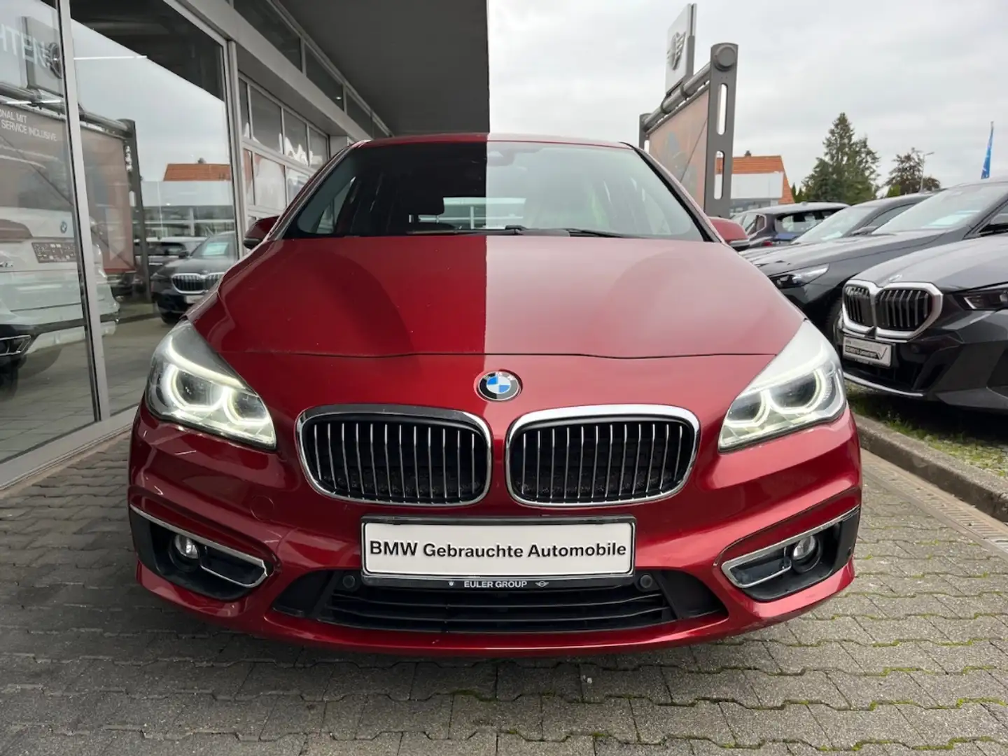 BMW 218 Active Tourer i Navi Leder LED PDC ParkAss El. Hec Rouge - 2