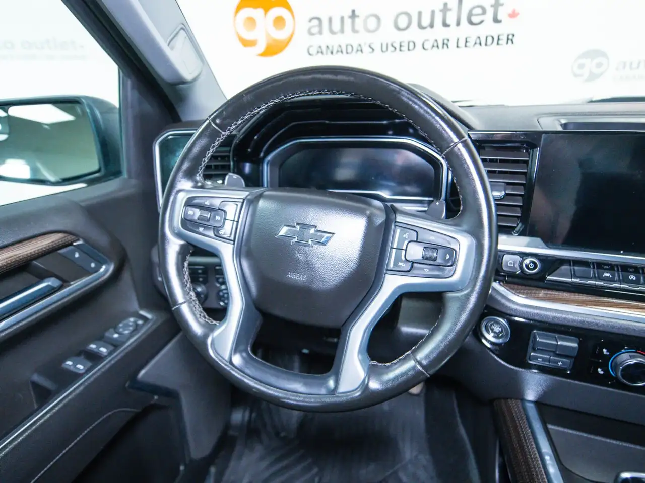 Chevrolet Silverado 1500 снимка Chevrolet Silverado 1500