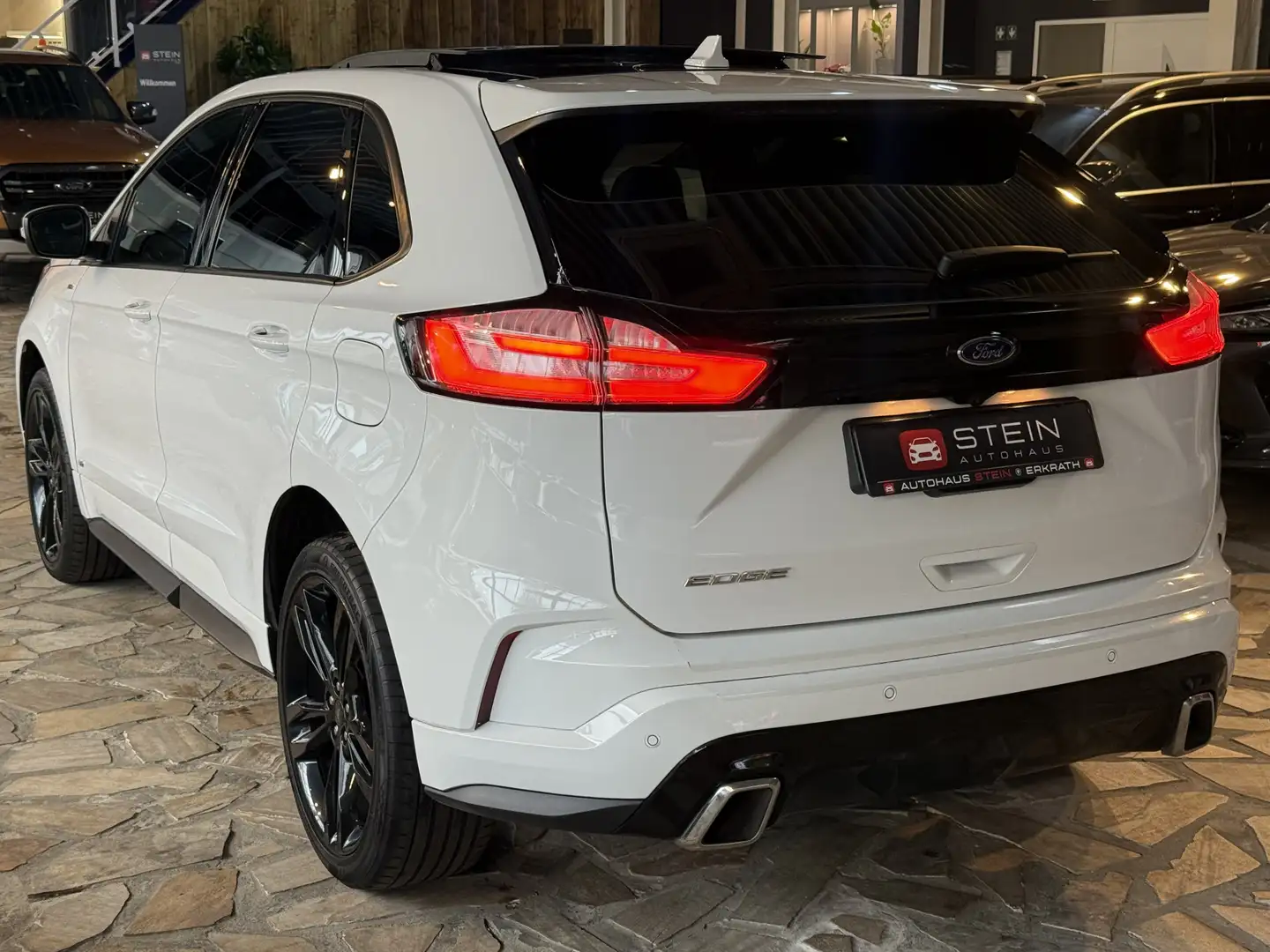 Ford Edge ST-Line 4x4 B&O Pano 1.Hand 4xSHZ Keyless Weiß - 2
