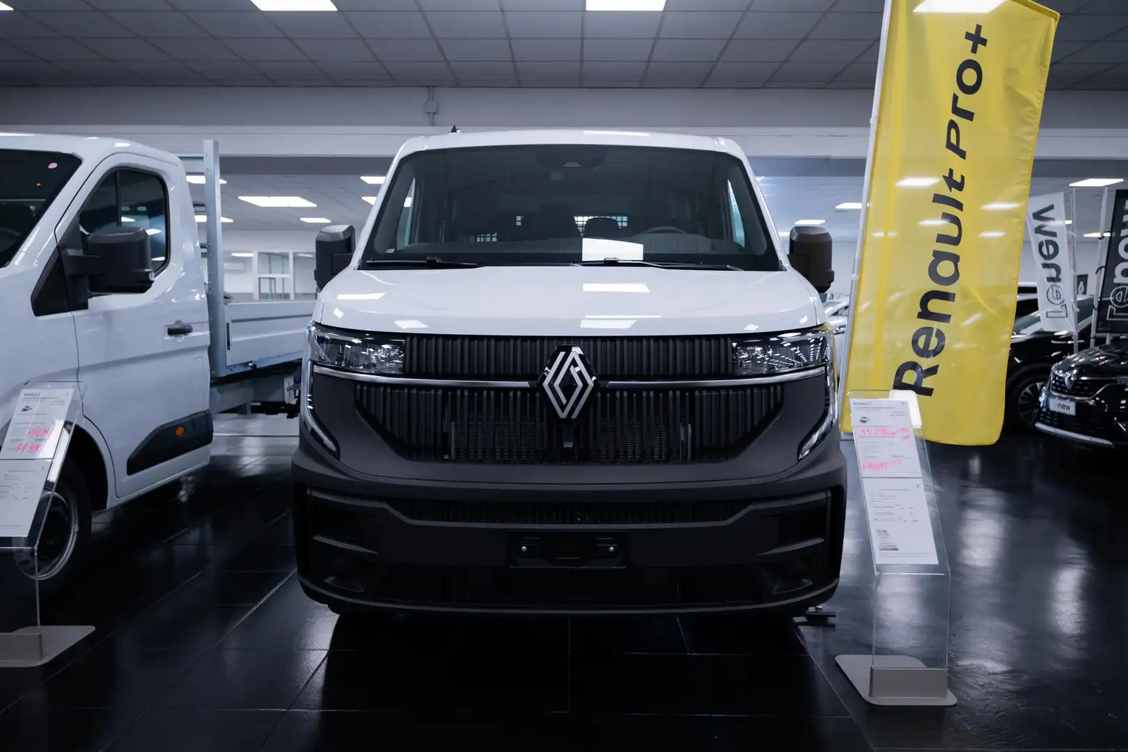 Renault Master PTONTA CONSEGNA !!! NEW MASTER DOPPIA CABINA 7 PO Bianco - 2