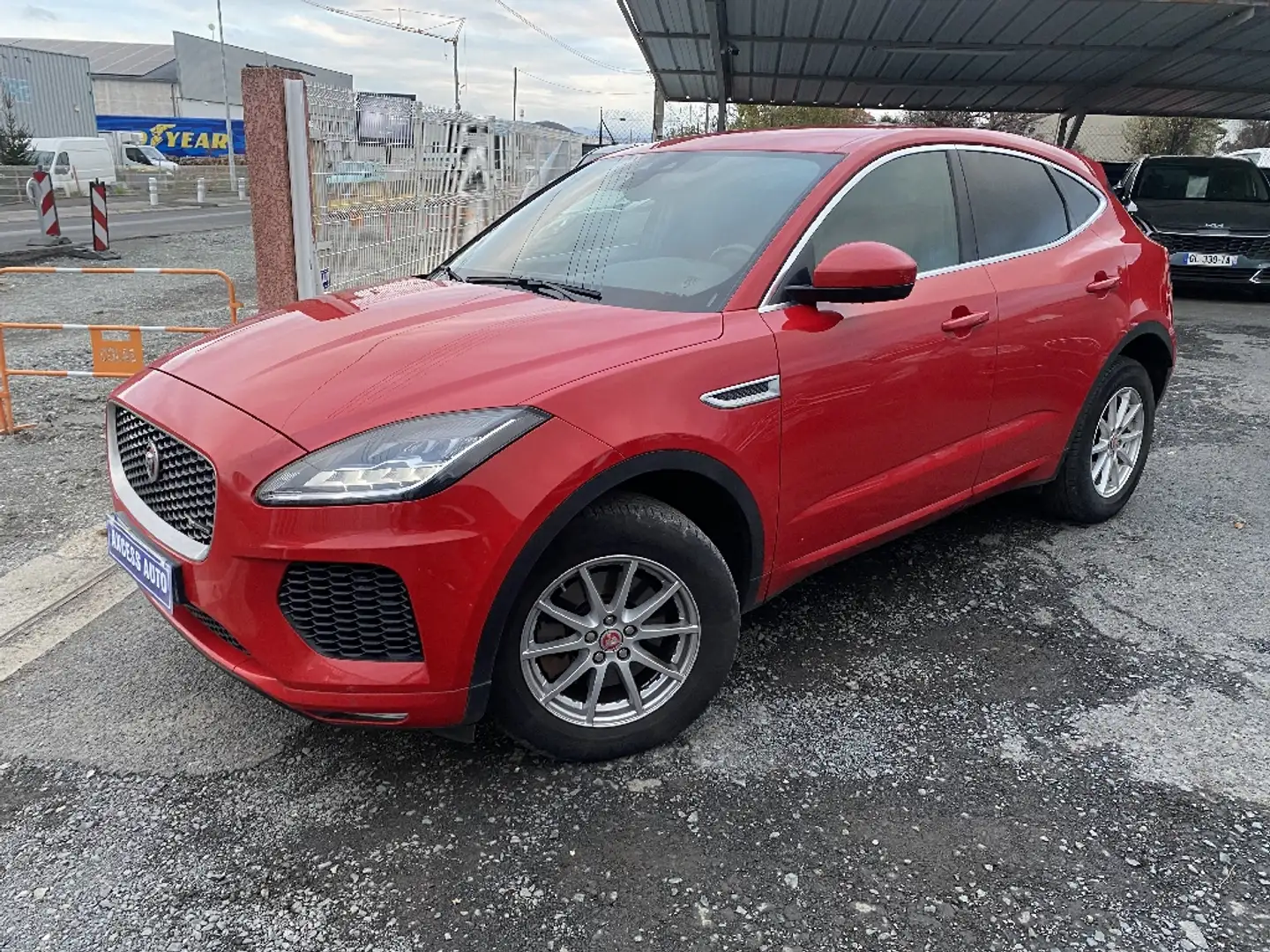 Jaguar E-Pace 2.0 D - 150 ch 2WD BVM R-Dynamic - 1