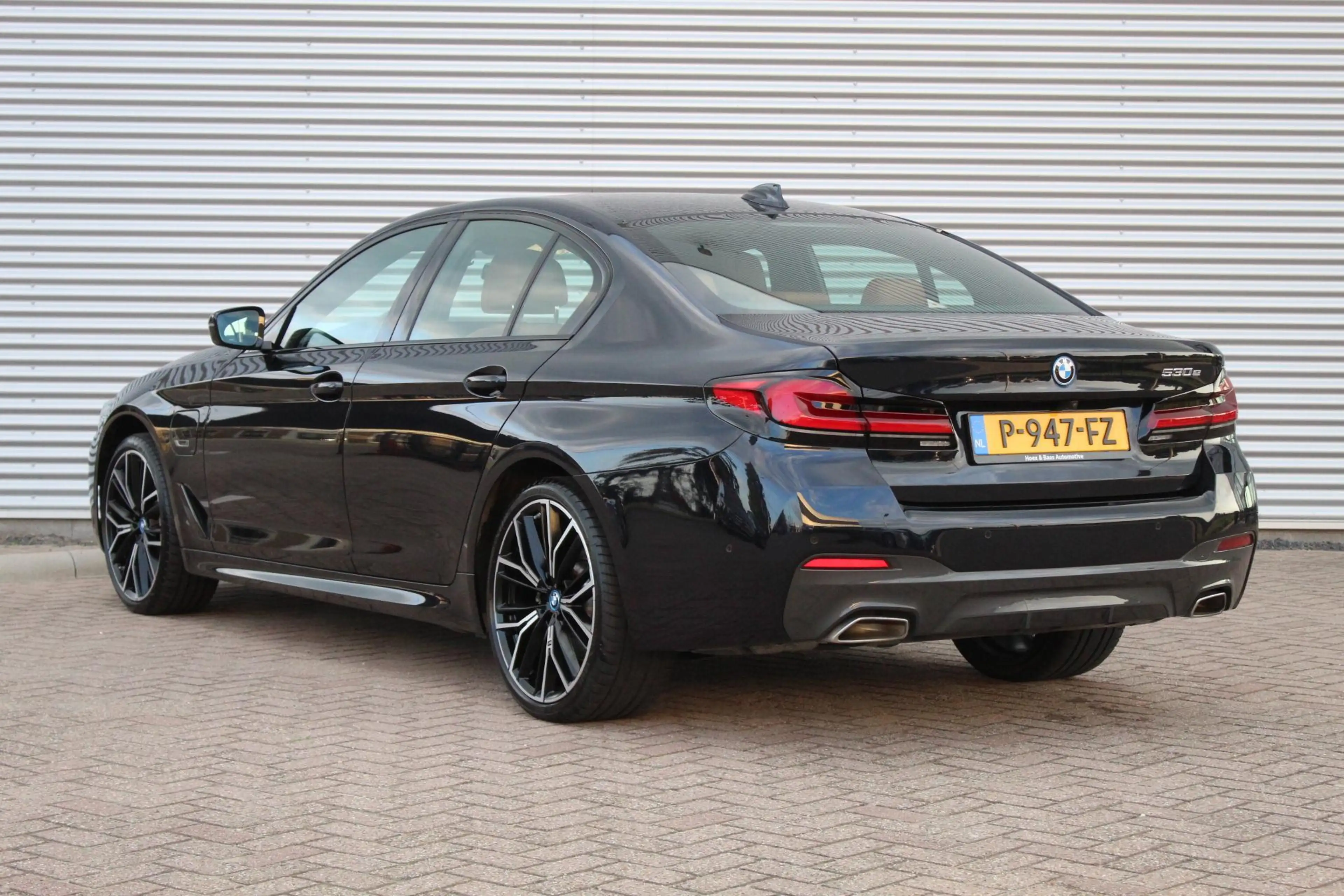 BMW 530 5-serie 530e M-Sport/Camera/20inch/Memory/adapt cr — photo 6