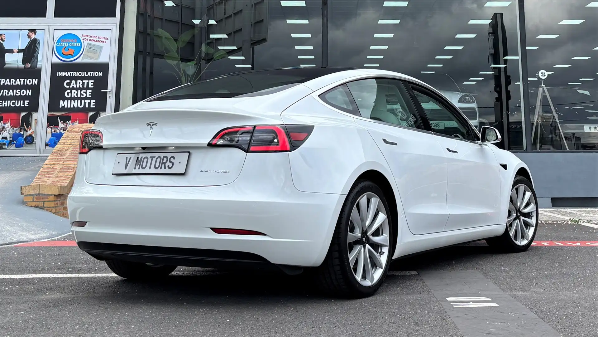 Tesla Model 3 Long Range Dual Motor Awd Panorama 1er Main Blanc - 2