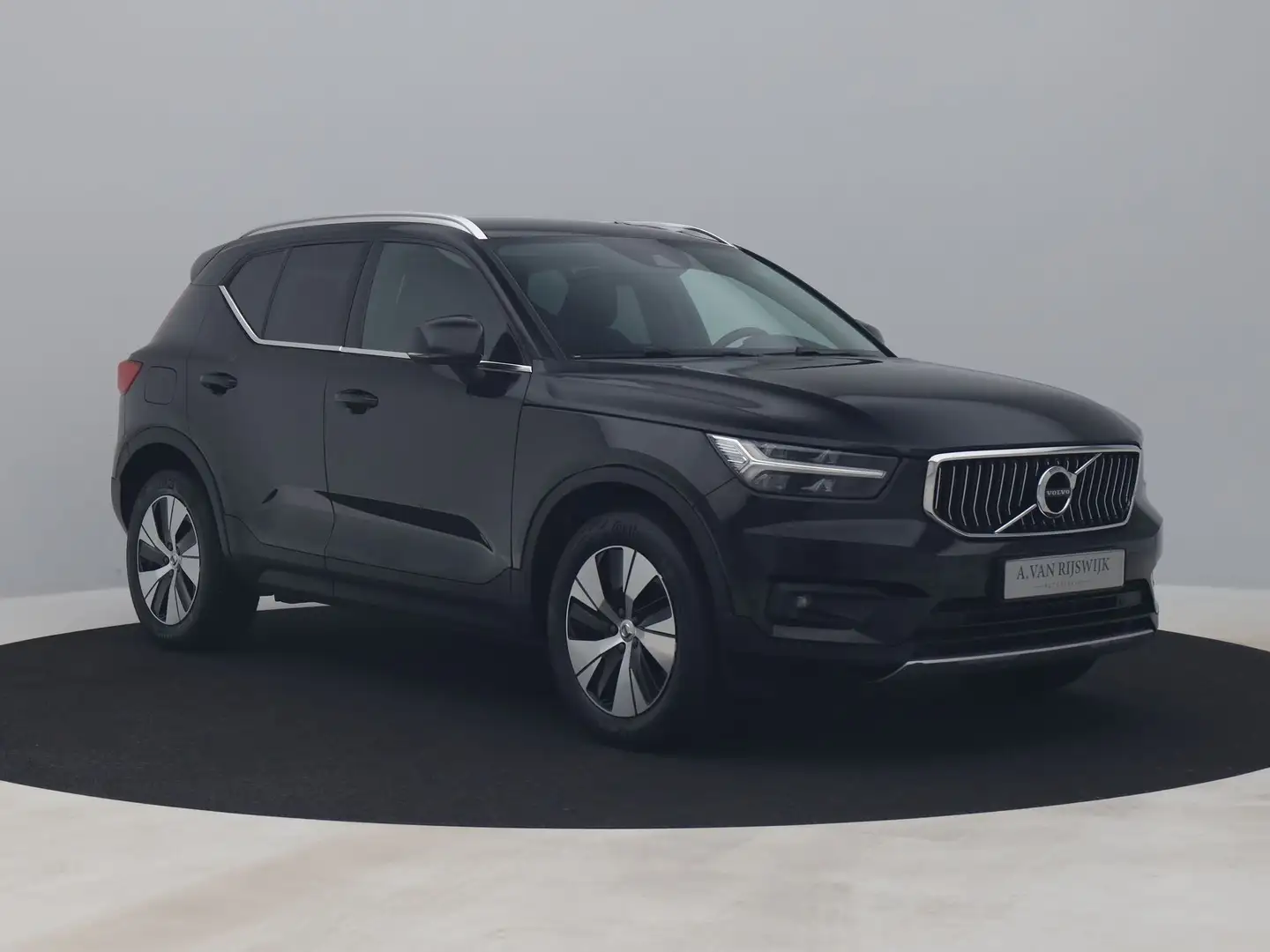 Volvo XC40 1.5 T4 Recharge Business Pro | CAMERA | MEMORY | T Zwart - 2