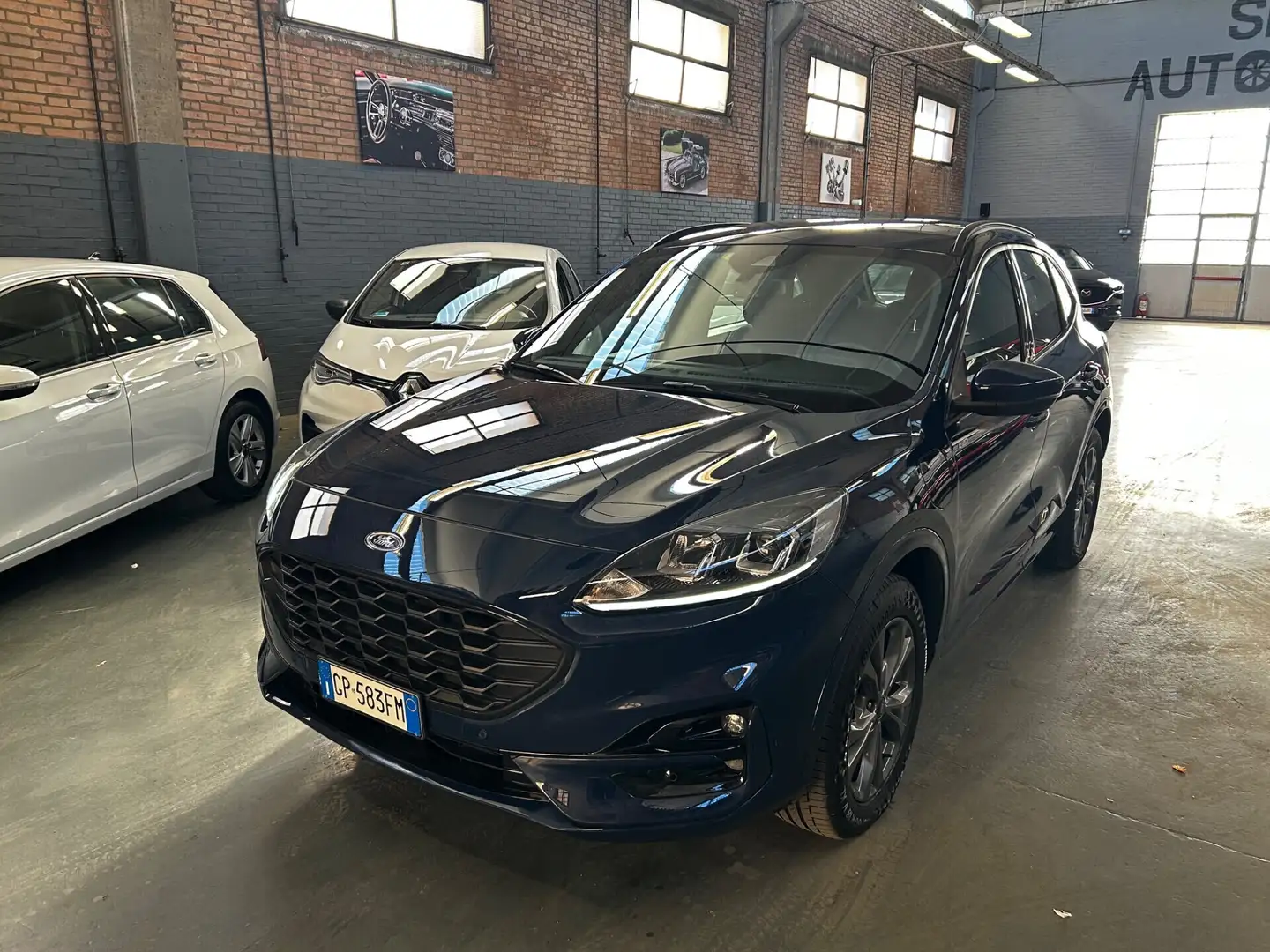Ford Kuga Kuga 2.5 Plug In Hybrid 225 CV CVT 2WD ST-Line X Bleu - 2