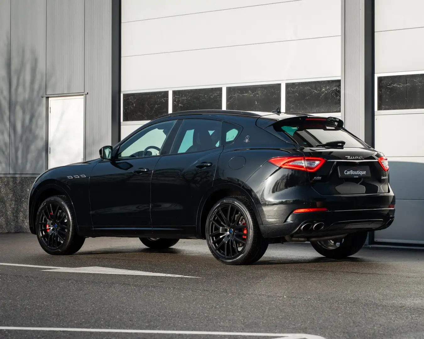 Maserati Levante 3.0 V6 S AWD GranLusso I Pano I Carbon I Luchtveri Noir - 2