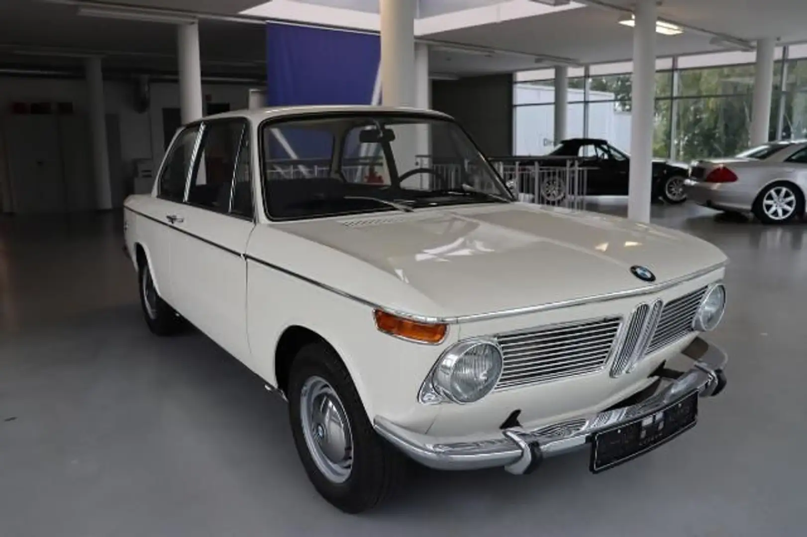 BMW 2002 1600-2 TOP ZUSTAND Weiß - 1