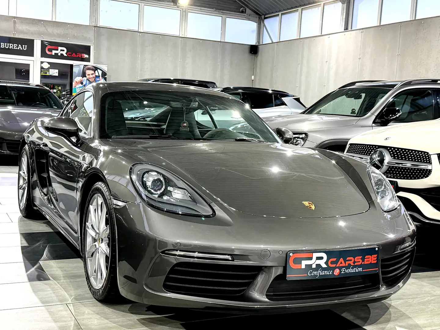 Porsche 718 Cayman 2.0 Turbo // RESERVER // RESERVED // Gris - 2