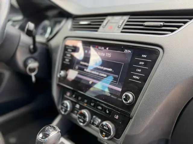 Skoda Octavia view 6