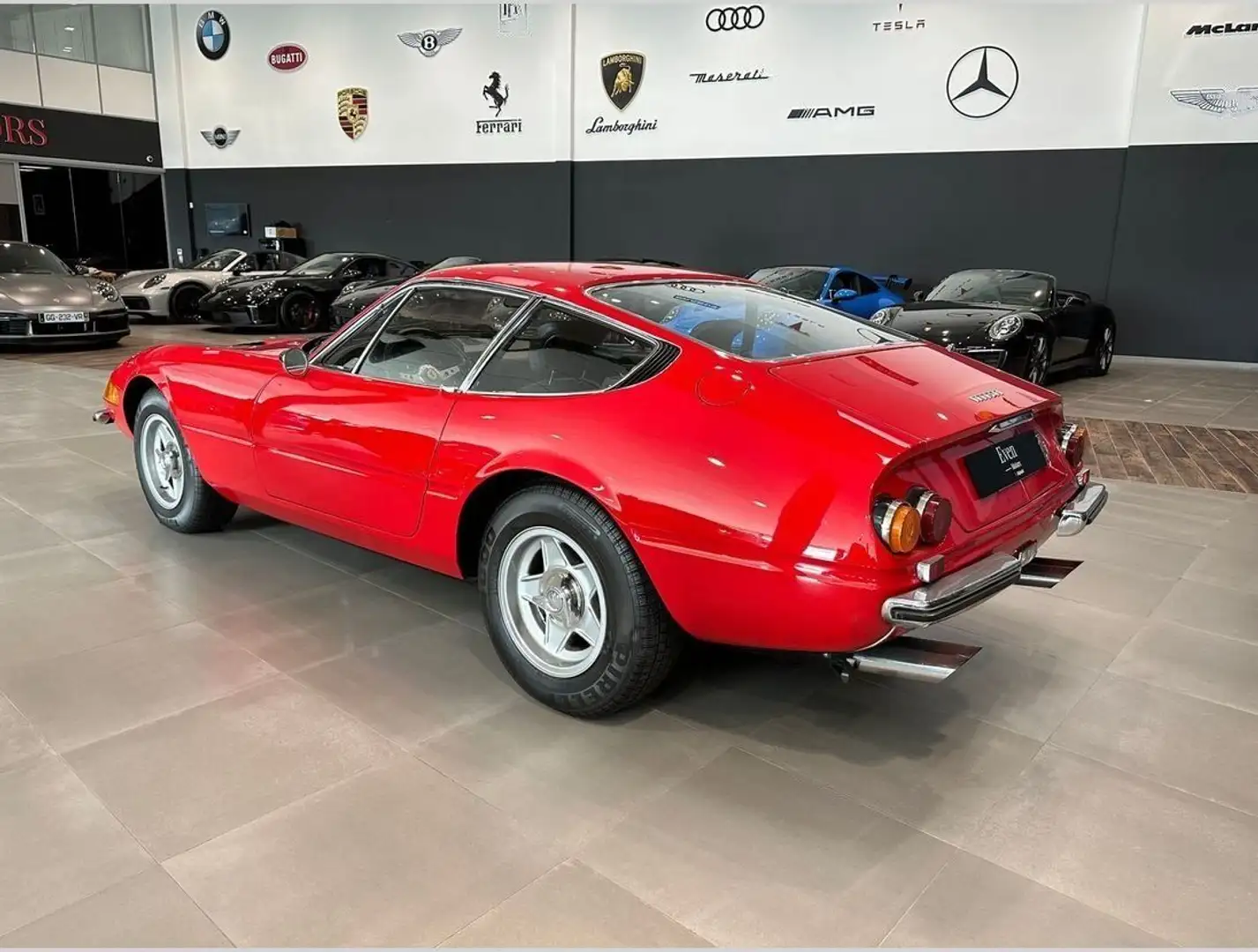 Ferrari 365 GTB4 DAYTONA Rouge - 2