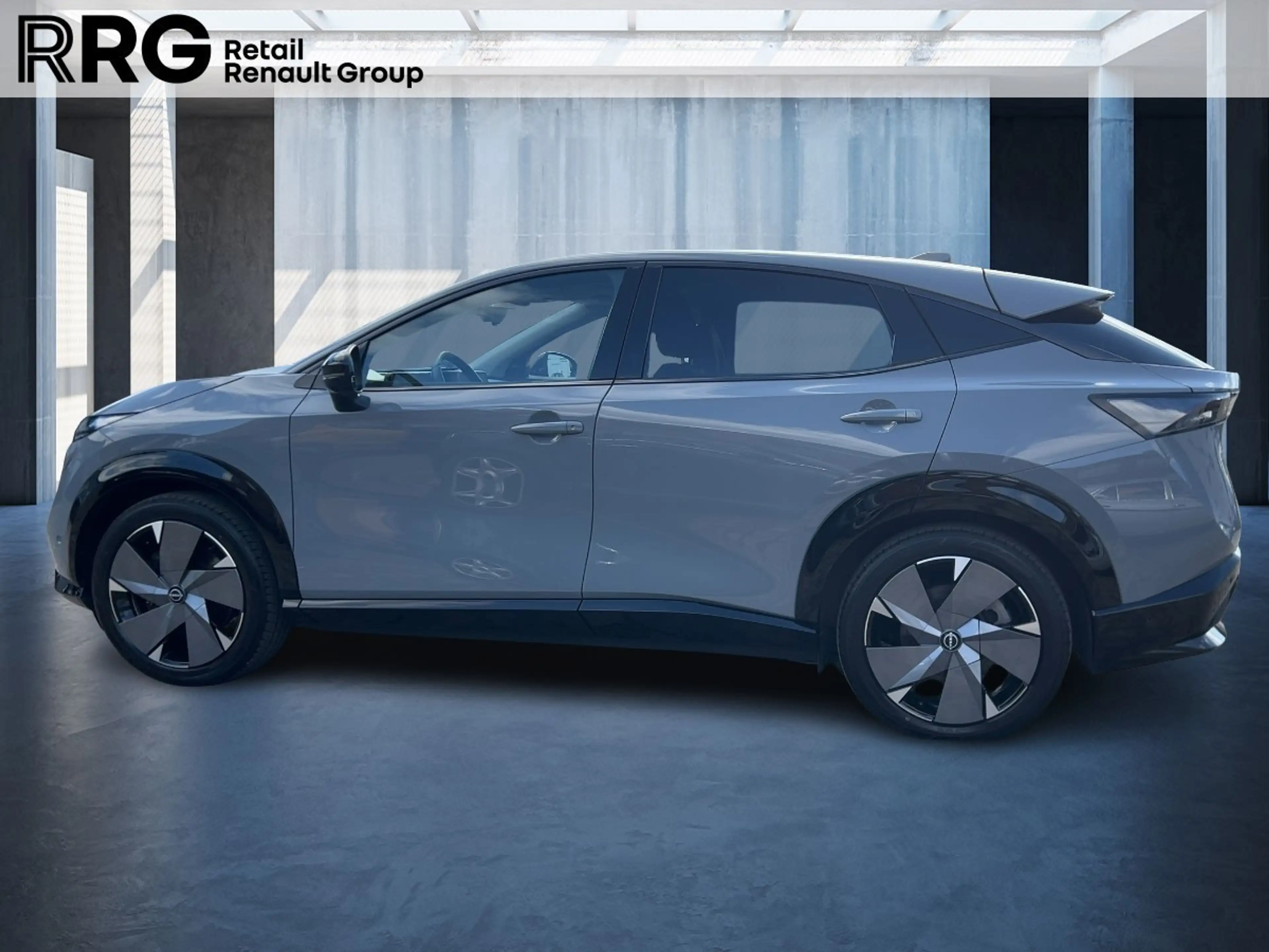 Nissan Ariya Evolve+ e-4orce PANO KAMERA SHZ LED — photo 2