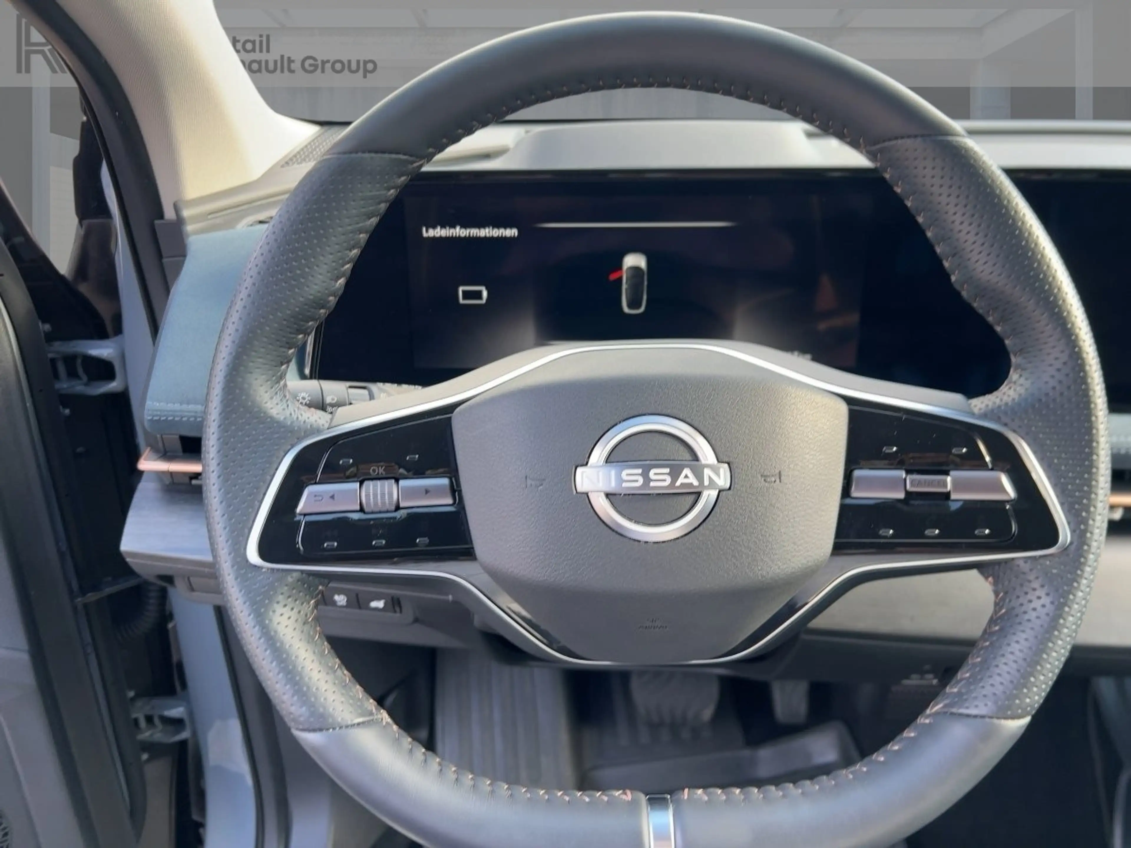 Nissan Ariya Evolve+ e-4orce PANO KAMERA SHZ LED — photo 11