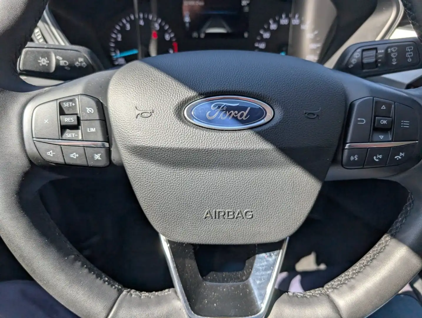 Ford Kuga Cool Grigio - 2
