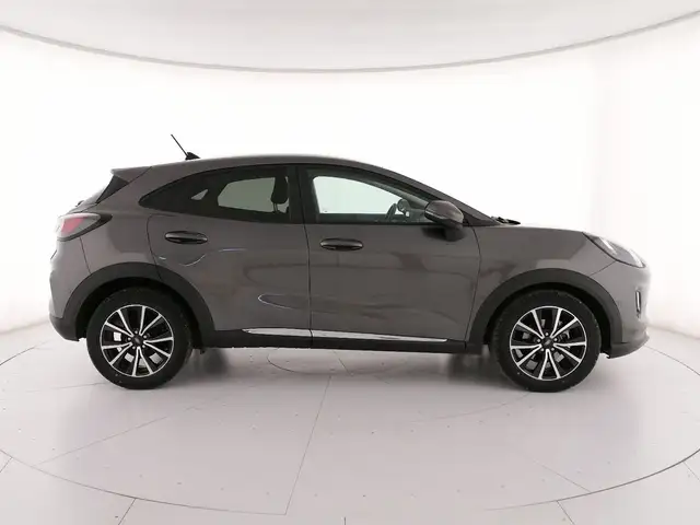 Ford Puma view 3
