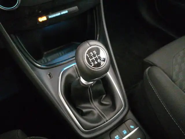 Ford Puma view 13