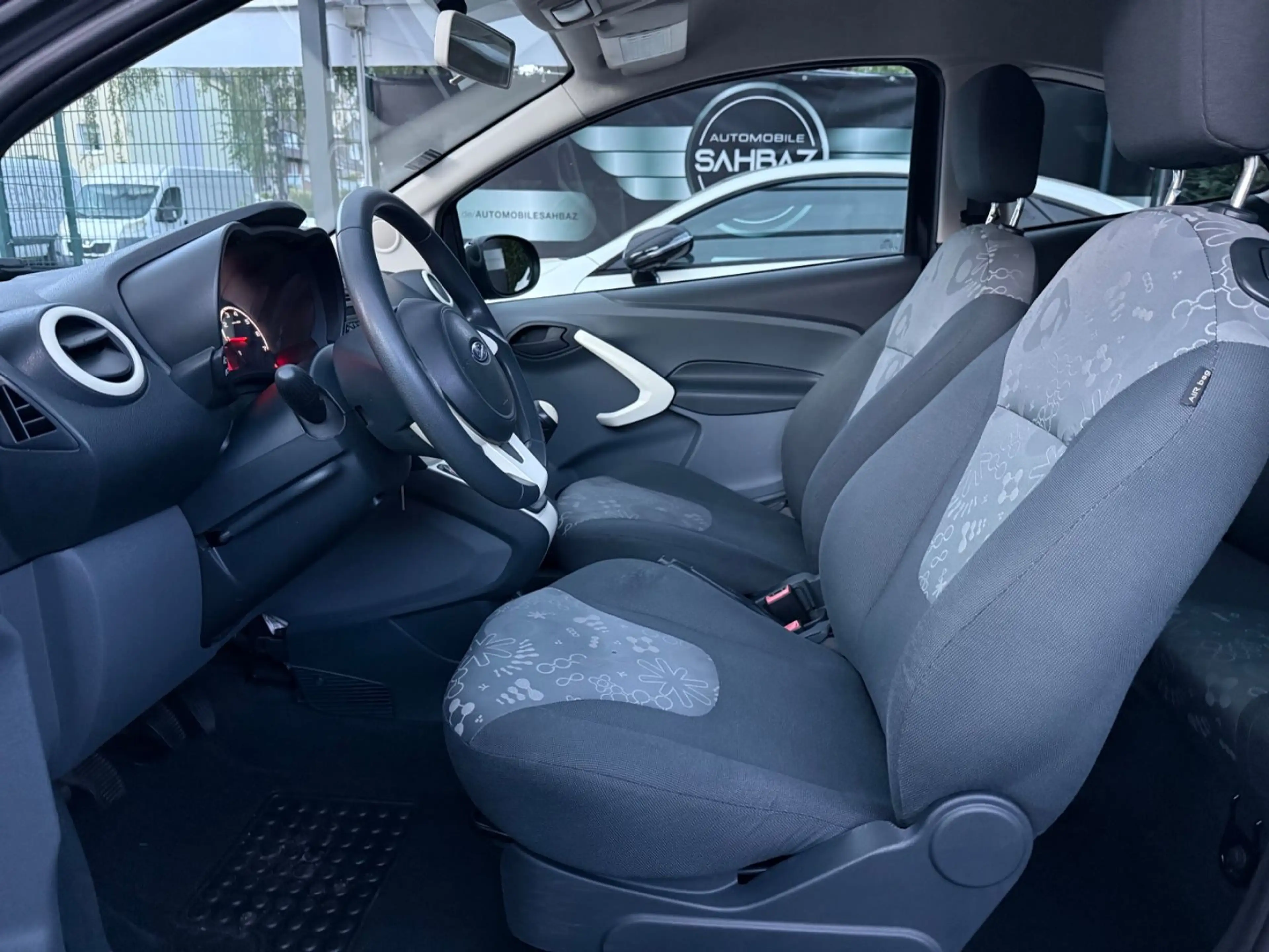 Ford Ka/Ka+ Cool & Sound Edition*KLIMA*SERVO*SHZ — photo 8