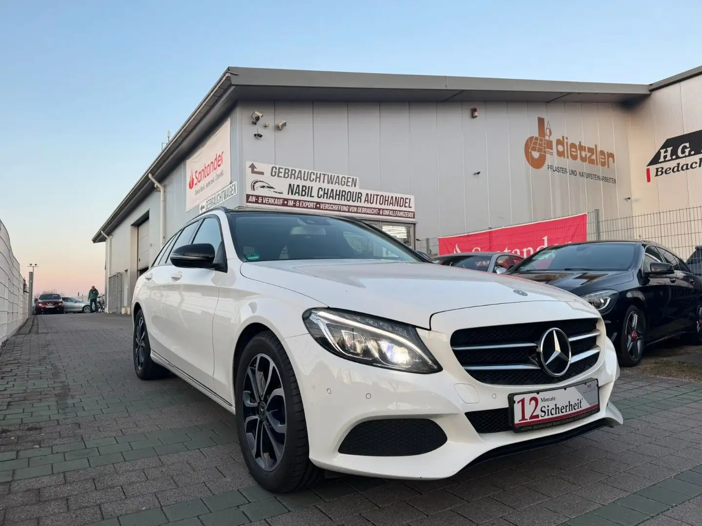 Mercedes-Benz C 220 C220 Avantgarde PANO LED AHK NAVI Weiß - 1
