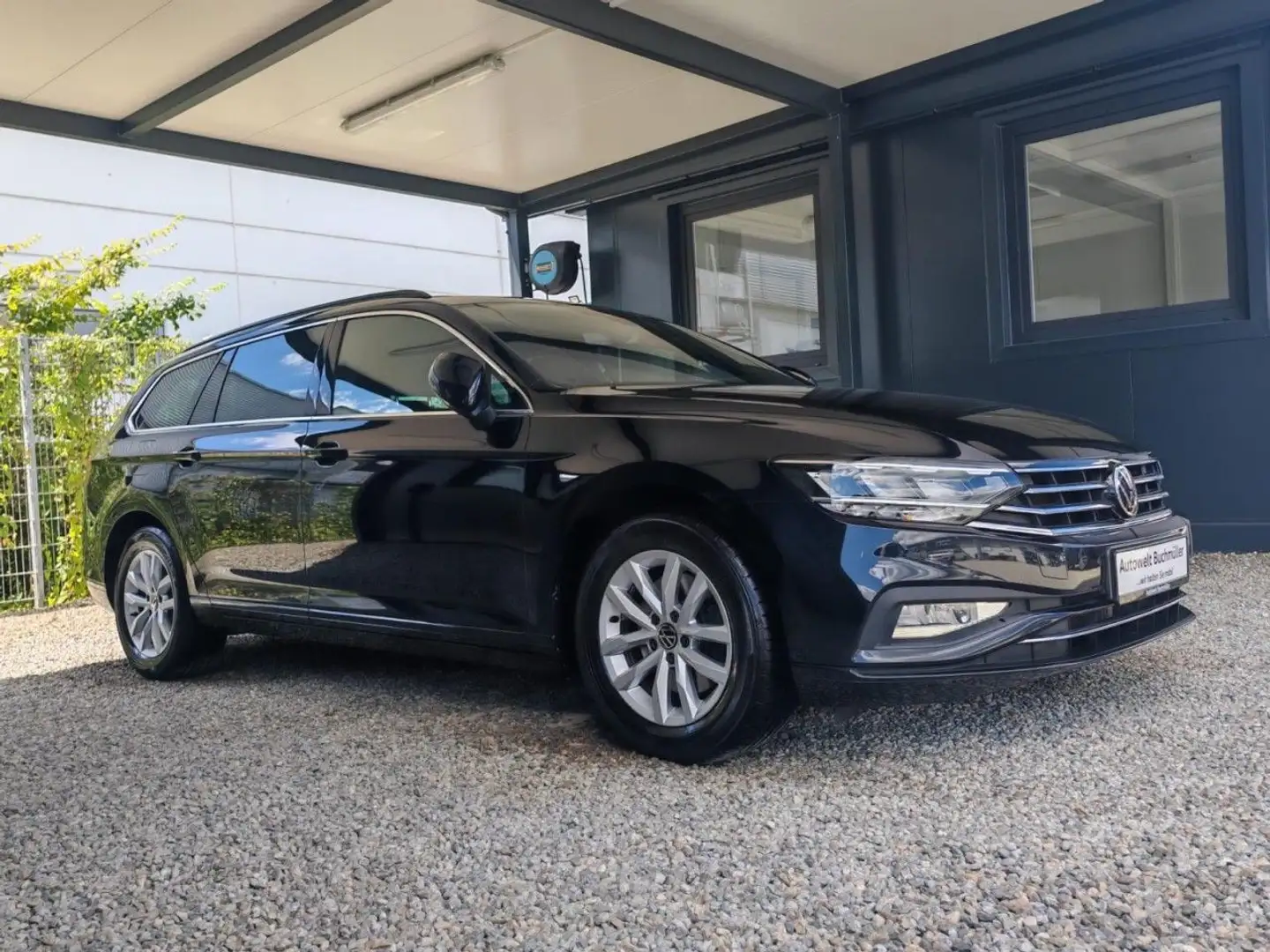 Volkswagen Passat 2.0 TDI DSG,STANDH,AHK,LED,KAMERA,KEYLESS Nero - 2