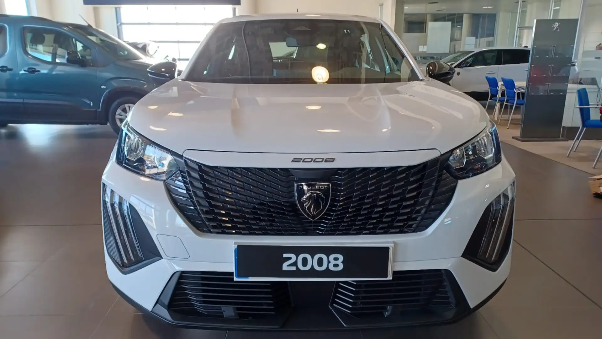 Peugeot 2008 1.2 PureTech S&S Style 100 - 2