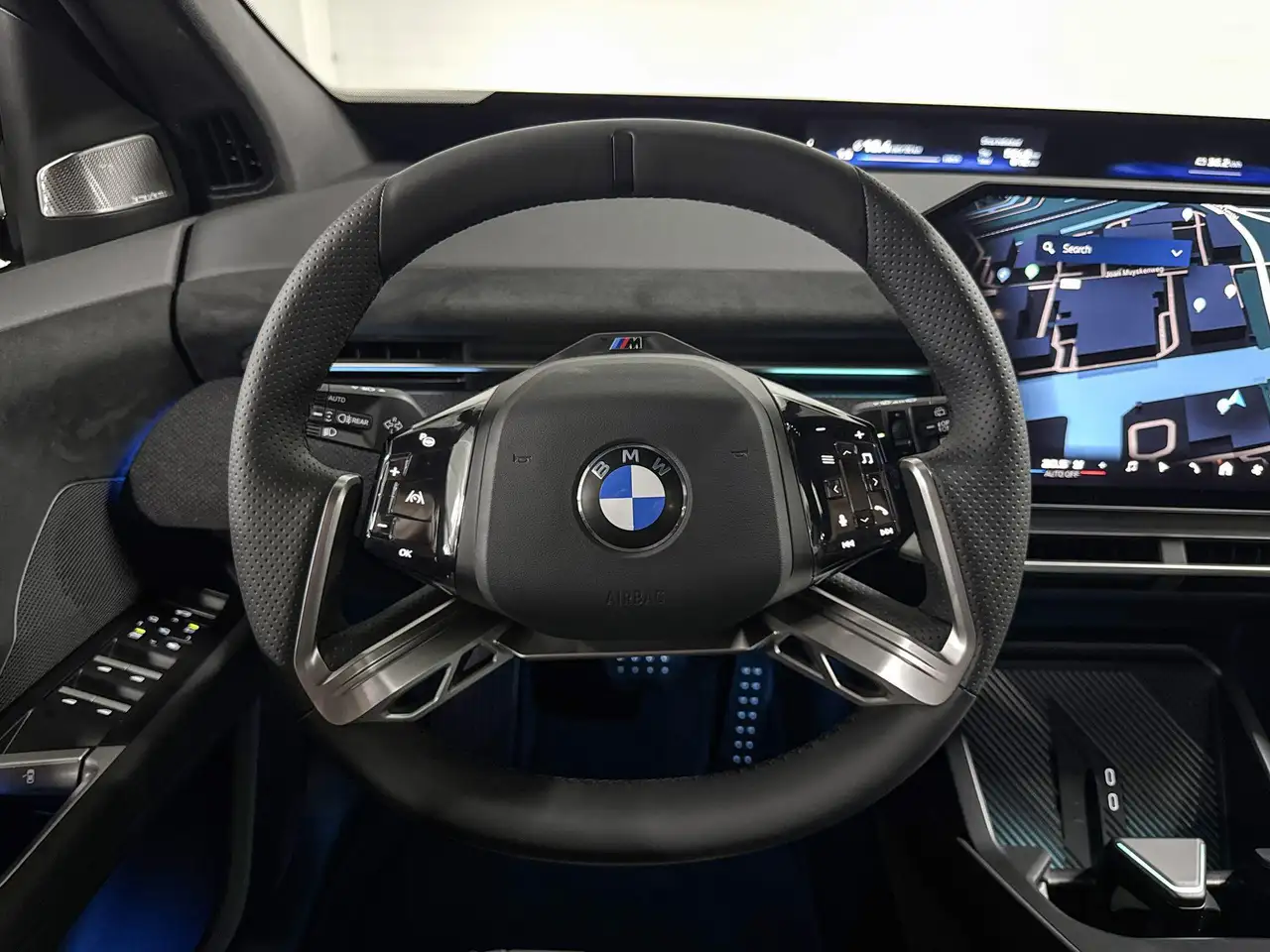 BMW iX3 2026 — фото 12
