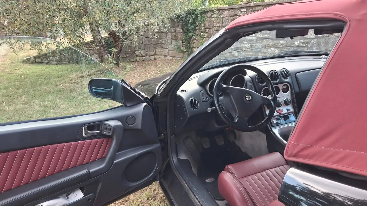 Alfa Romeo Spider 2.0 Twin Spark, foto 10