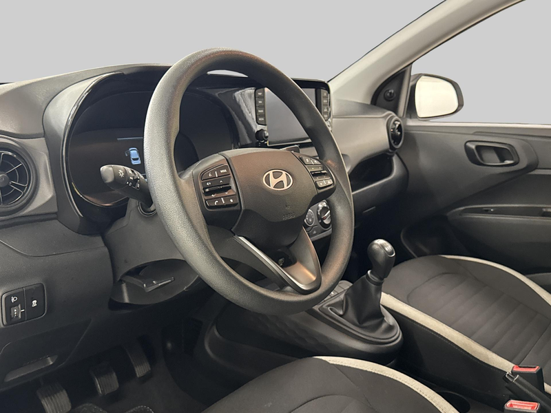 Hyundai i10 1.0 Comfort — photo 4