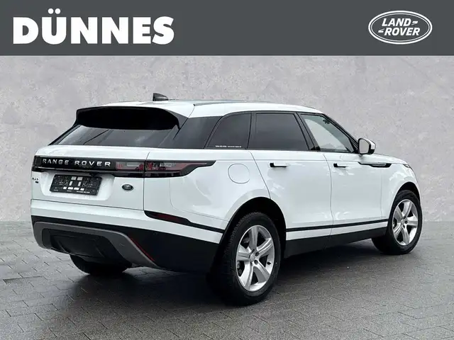 Land Rover Range Rover Velar view 2