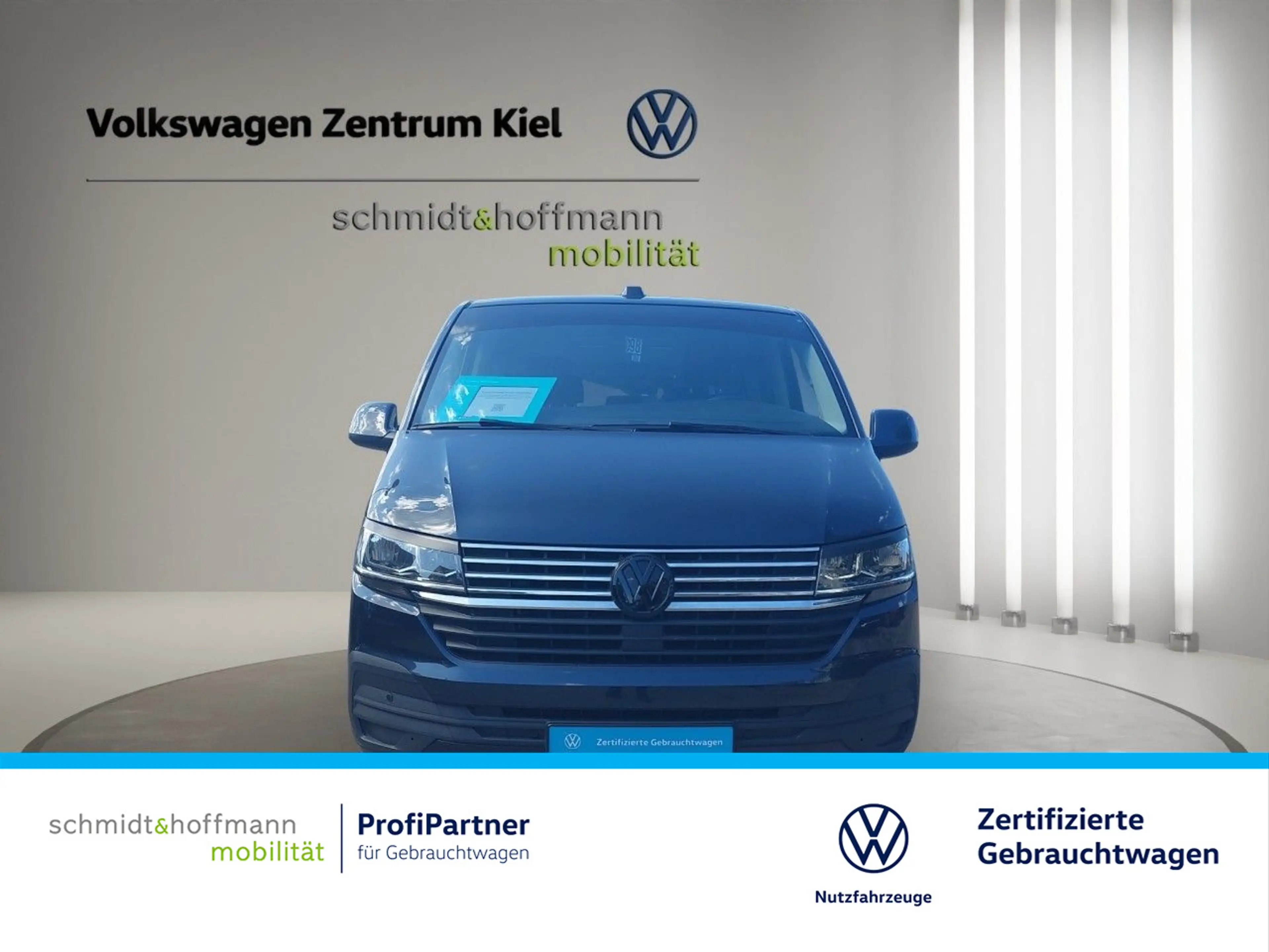 Volkswagen T6.1 Multivan Comfortline 2.0 TDI Klima Navi Einparkhilfe