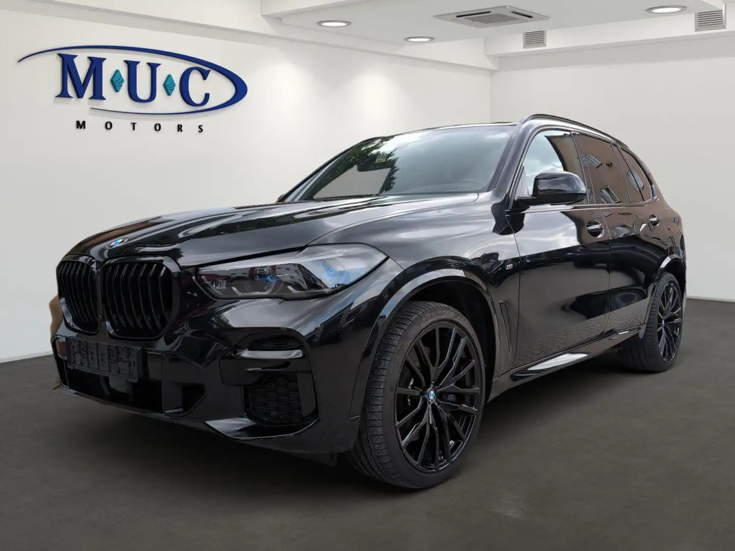 BMW X5 M50i V8 ~Pano~HeadUp~HarmanKardon Schwarz - 1