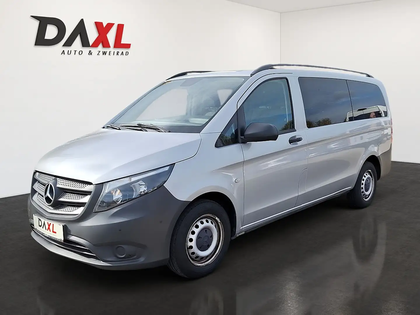 Mercedes-Benz Vito Tourer Pro 114 CDI lang Aut. *9-Sitzer* Argent - 1