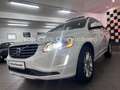 Volvo XC60 Momentum Automatik*Panorama*Bi-Xenon*PDC* Weiß - thumbnail 30