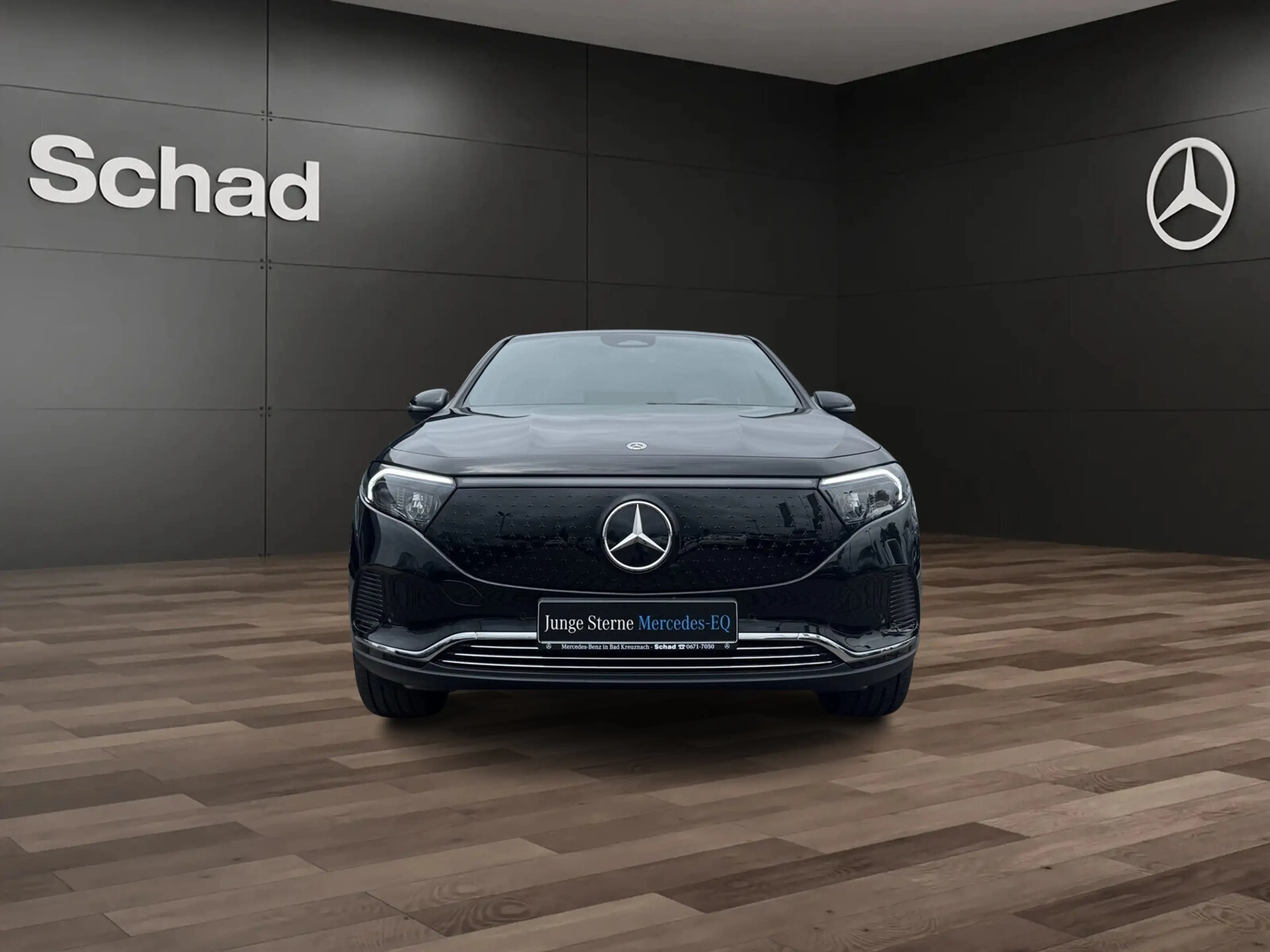 Mercedes-Benz EQA 350 EQA 350 4M PROGR. NAVI+AHK+LED+KAMERA+SOUND+AMBI — photo 2