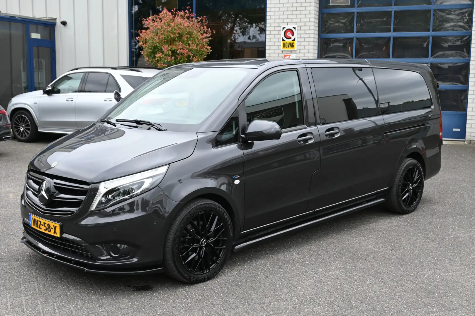 Mercedes-Benz Vito 124 CDI DC L3 LED, Distronic, 2 Schuifdeuren, Audi Gris - 1