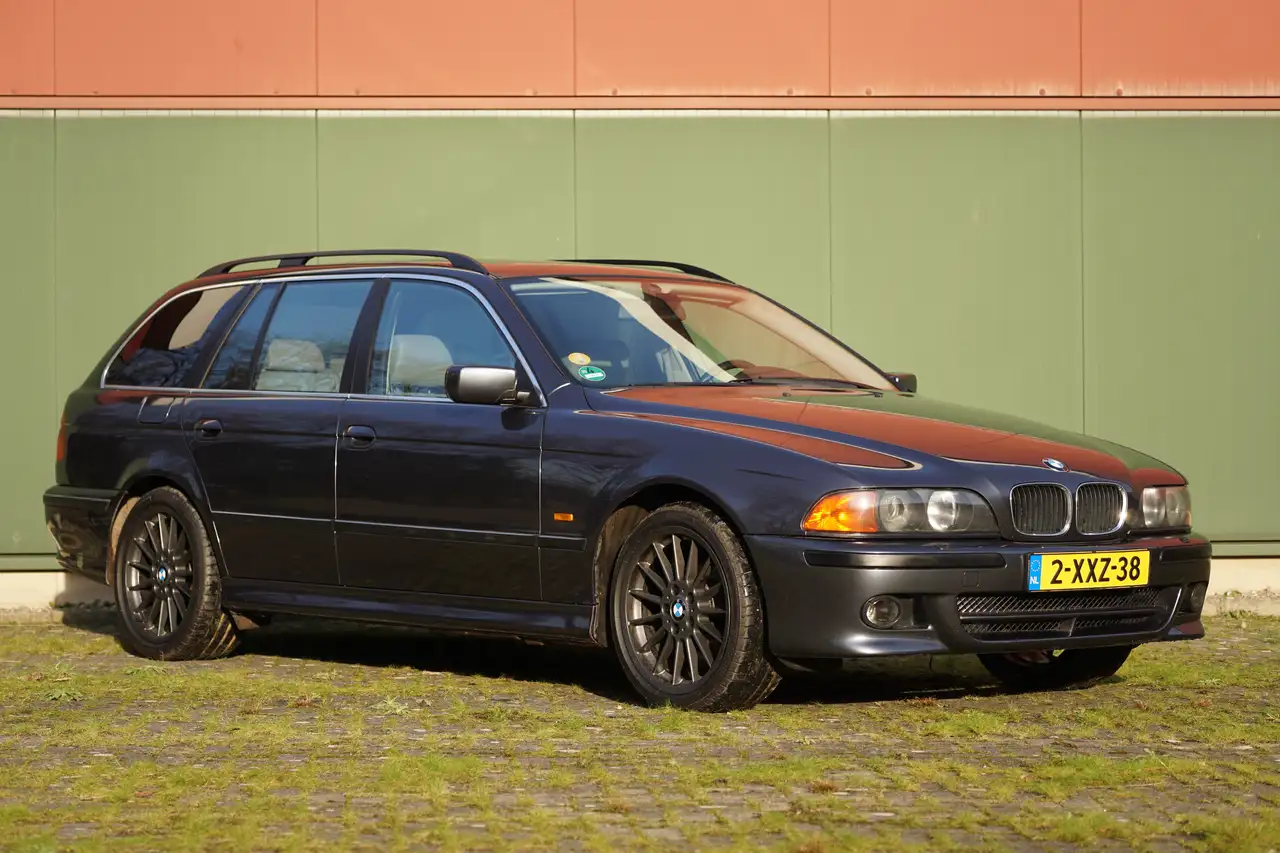 BMW 523i Executive | Veel Vernieuwd | Youngtimer |, foto 2