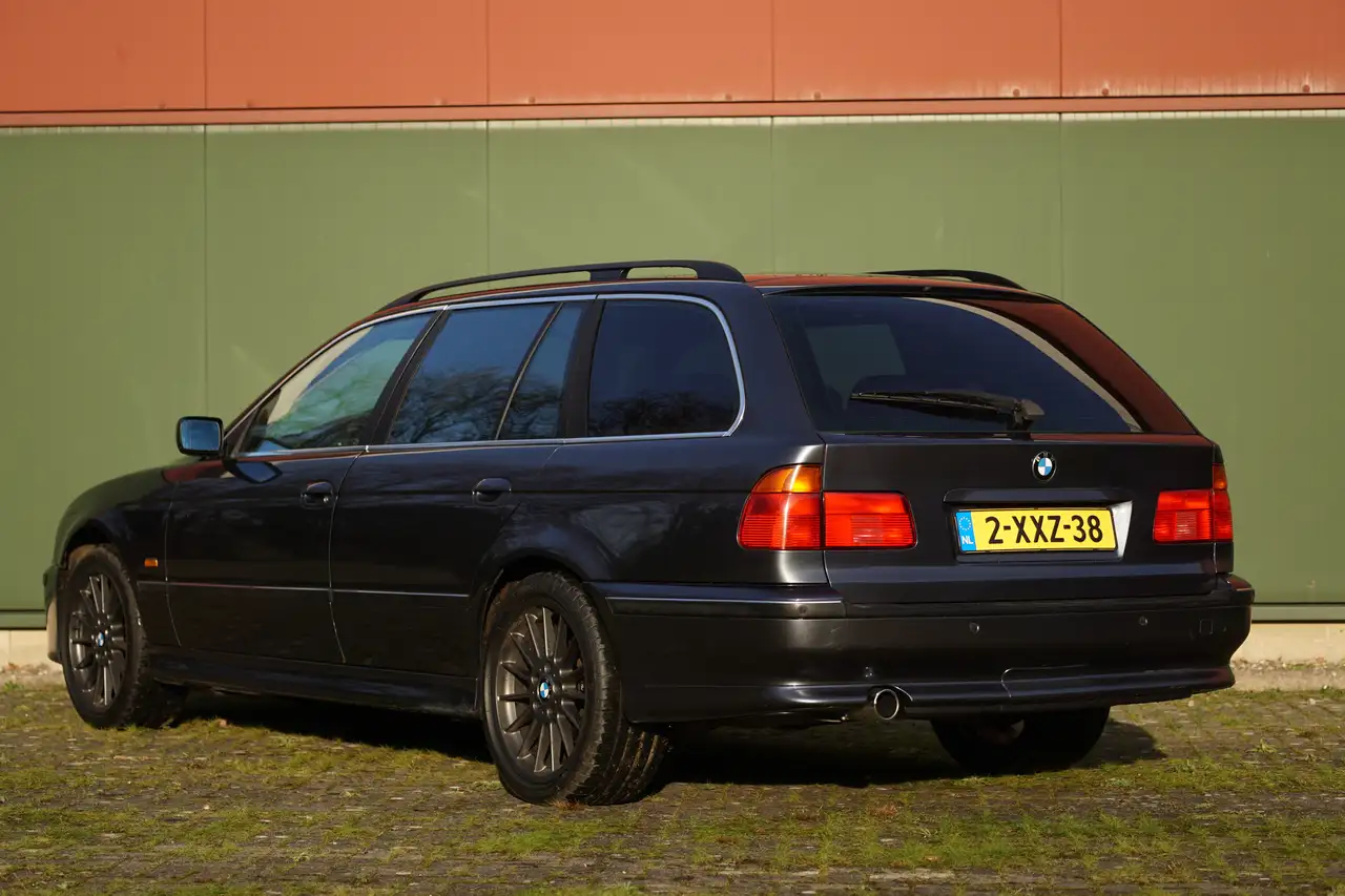 BMW 523i Executive | Veel Vernieuwd | Youngtimer |, foto 5