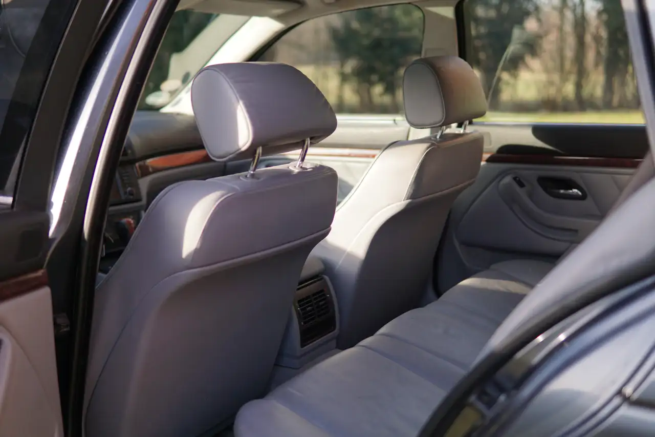 BMW 523i Executive | Veel Vernieuwd | Youngtimer |, foto 10