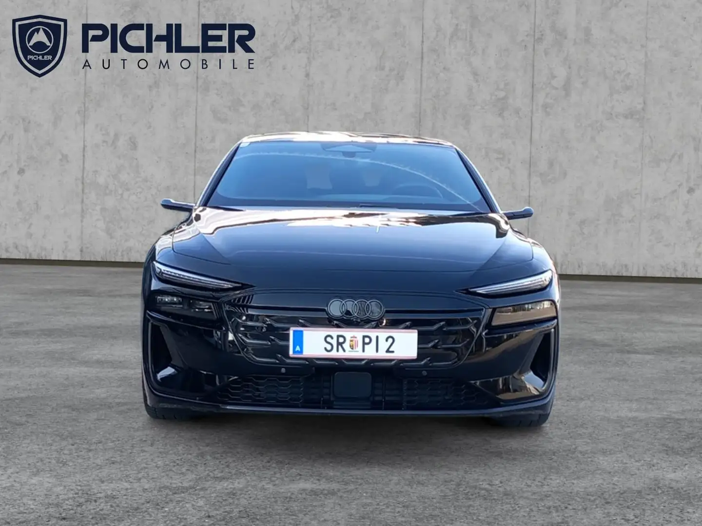 Audi S6 e-tron Schwarz - 2